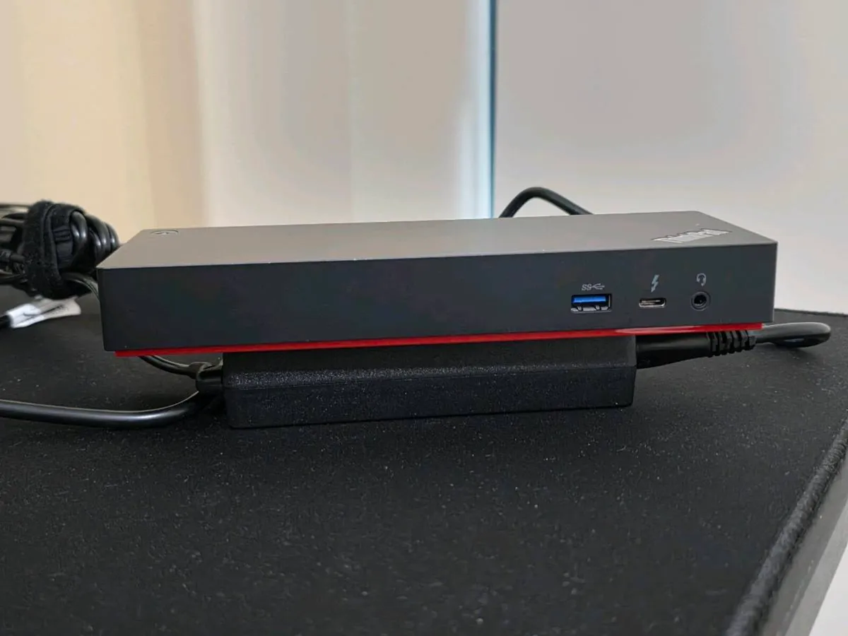 Lenovo ThinkPad docking station - Image 3