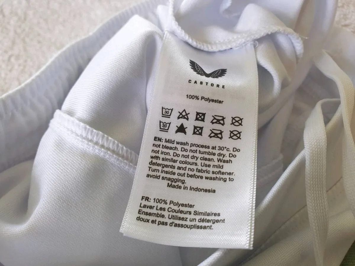 Ireland Football Away Shorts 2024 Childrens Small - Image 4