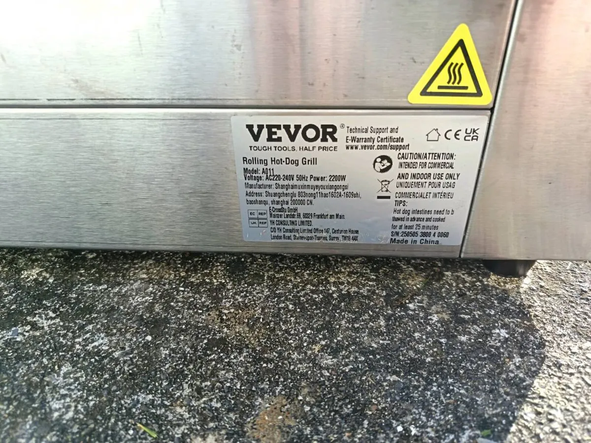 Vevor rolling hot dog grill. - Image 4