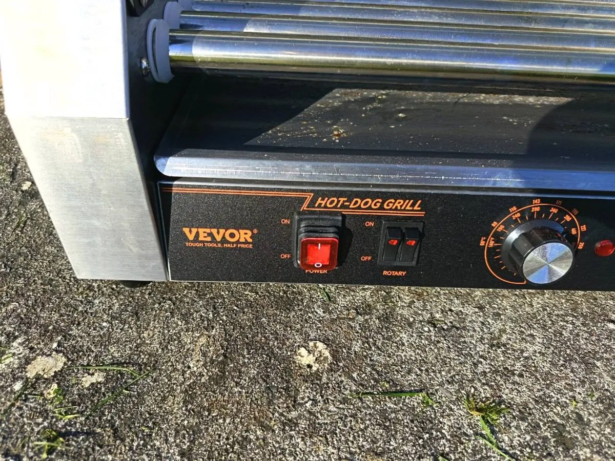 Vevor rolling hot dog grill. - Image 2