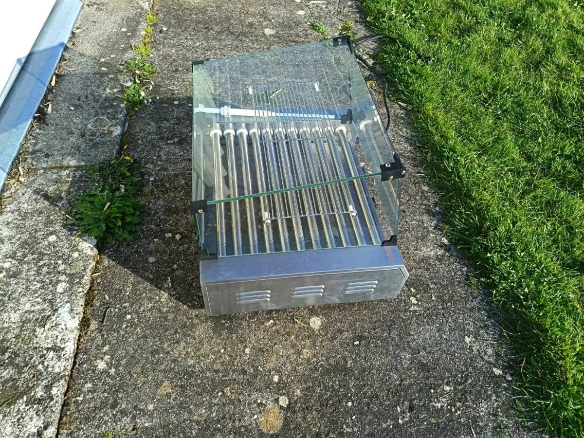 Vevor rolling hot dog grill. - Image 3