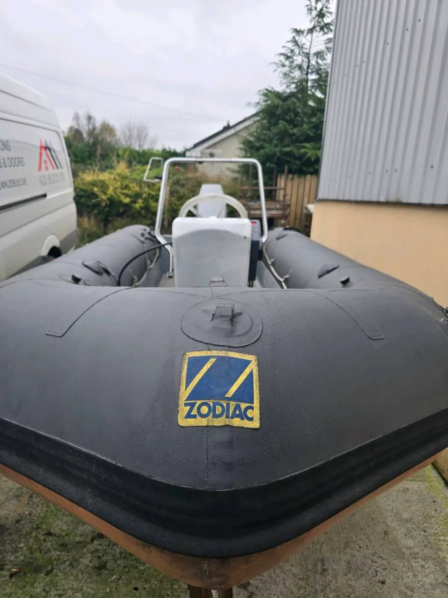 Boat for sale - Image 1