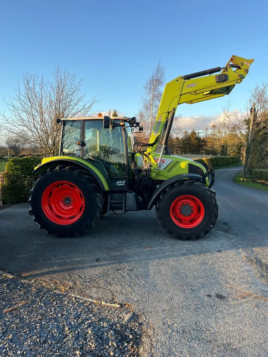 2015 Claas Axos - Image 2