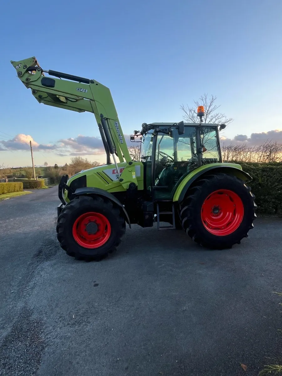 2015 Claas Axos - Image 3