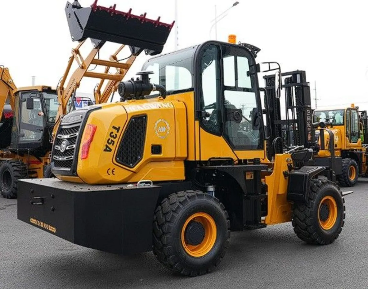 Rough Terrain Forklift / Bale stacker - Image 4