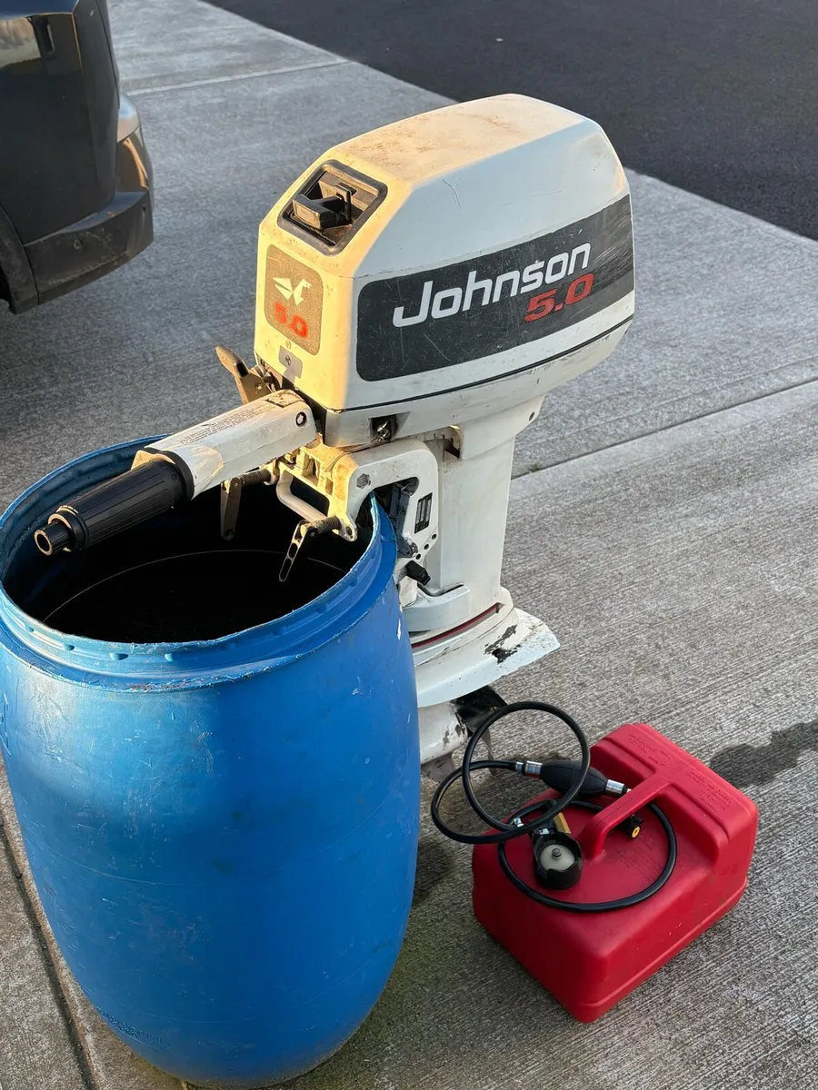 Johnson 5hp outboard - Image 1