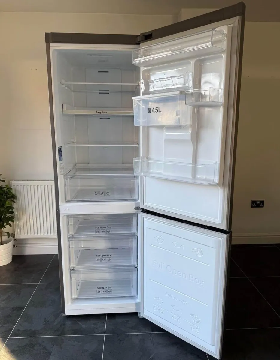 Samsung Fridge Freezer - Image 2