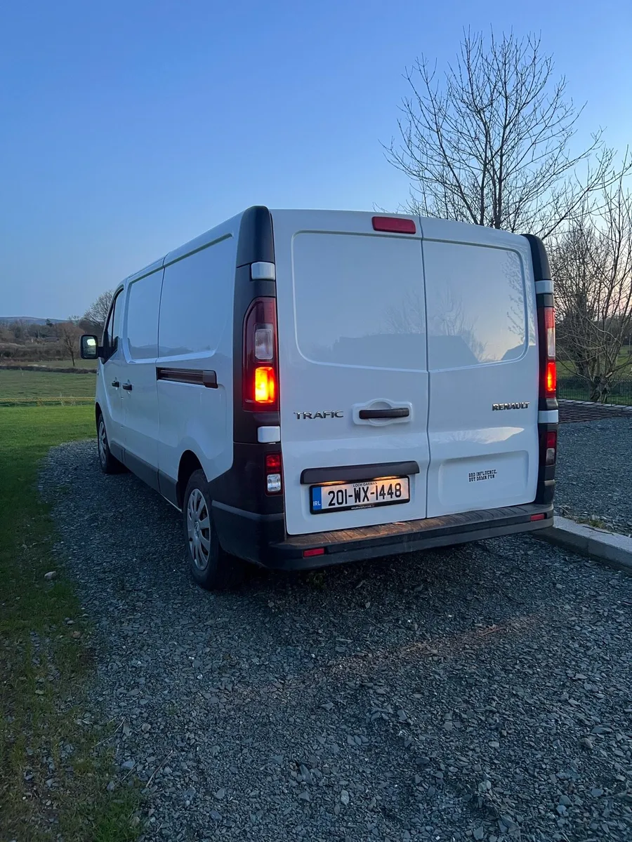 2020 Renault Traffic 2.0LTR  NO VAT! - Image 3