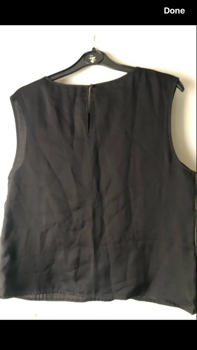 Ladies stunning top size 14 €3 - Image 2