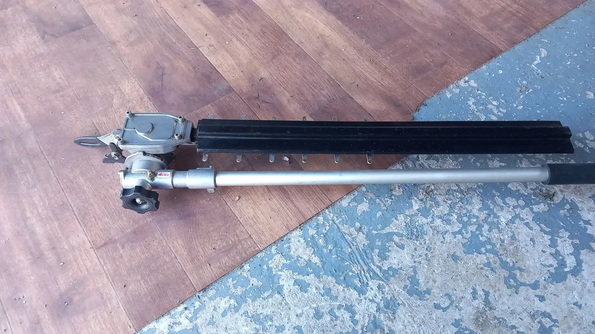 Harry Kawasaki PH270LS Hedge Trimmer - Image 3