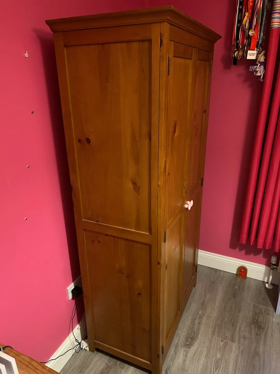 Second hand Wardrobe - Image 2