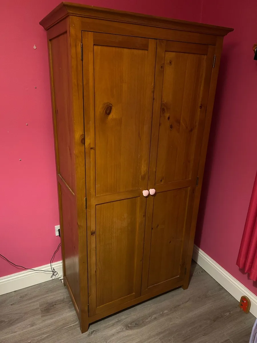 Second hand Wardrobe - Image 1