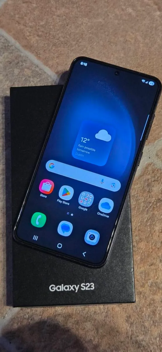 Samsung S23 - Image 1