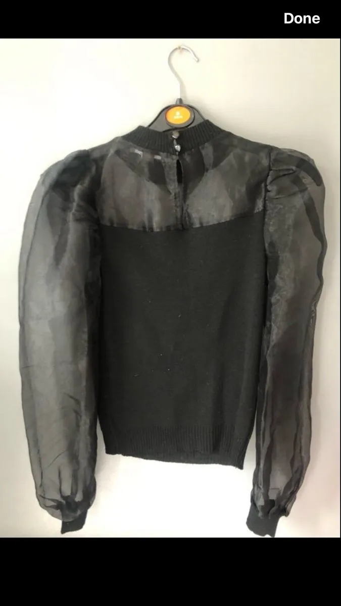 Ladies stunning jumper size XS €3 - Image 2