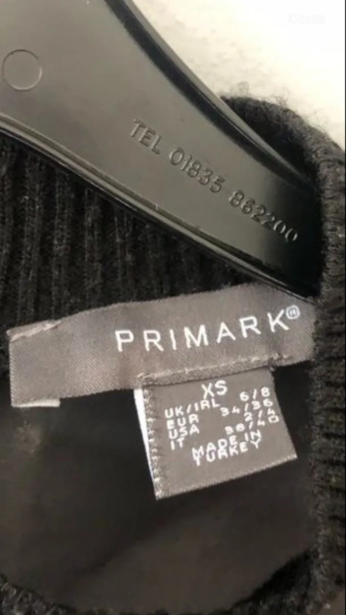 Ladies stunning jumper size XS €3 - Image 3