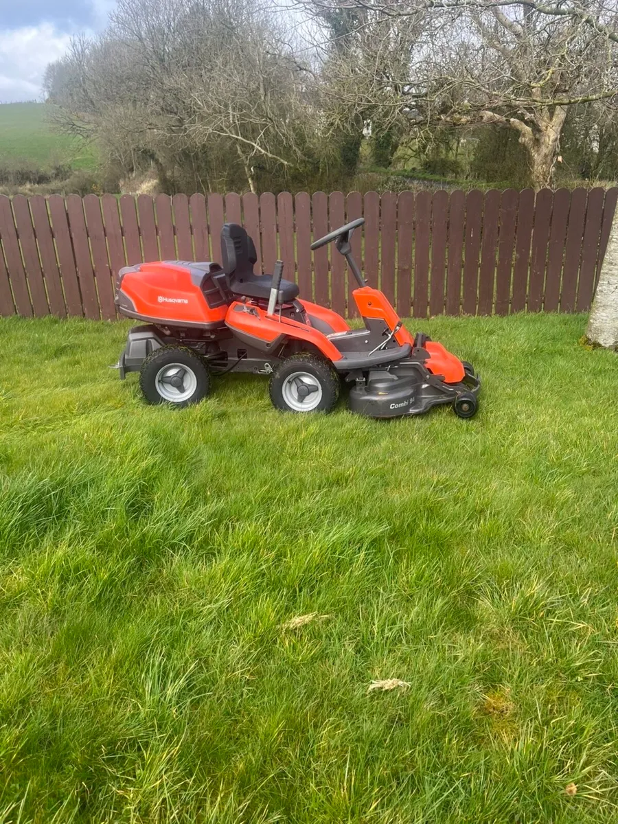 Husqvarna R214TC - Image 1