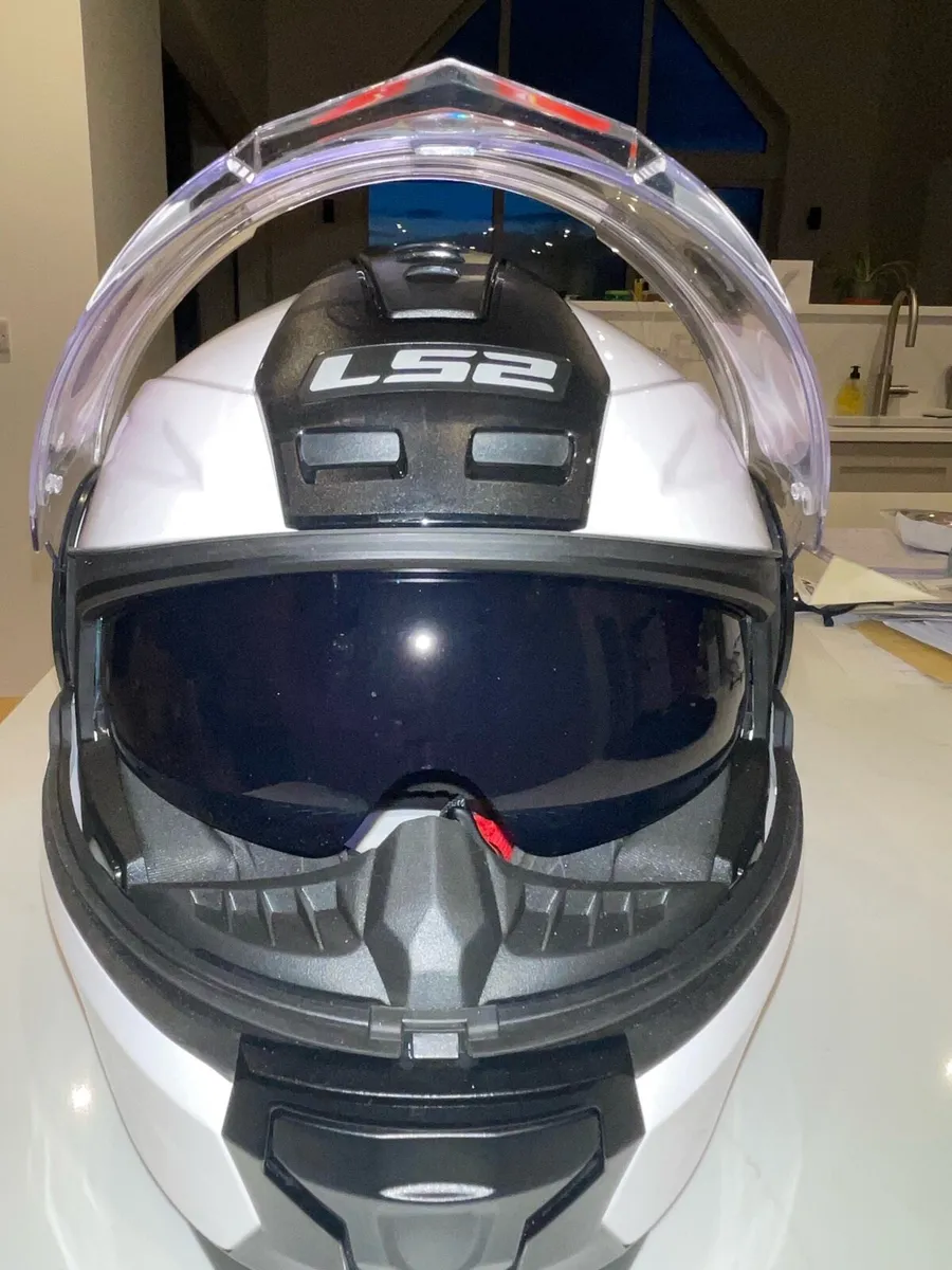 LS2 Scope modular flip up motorcycle helmet small - Image 2