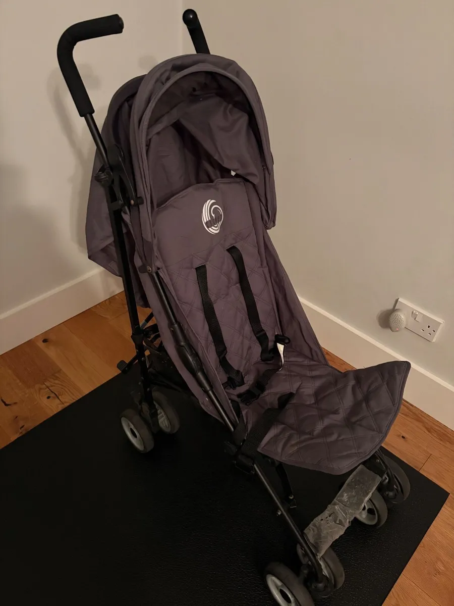 Stroller and cot - Image 2