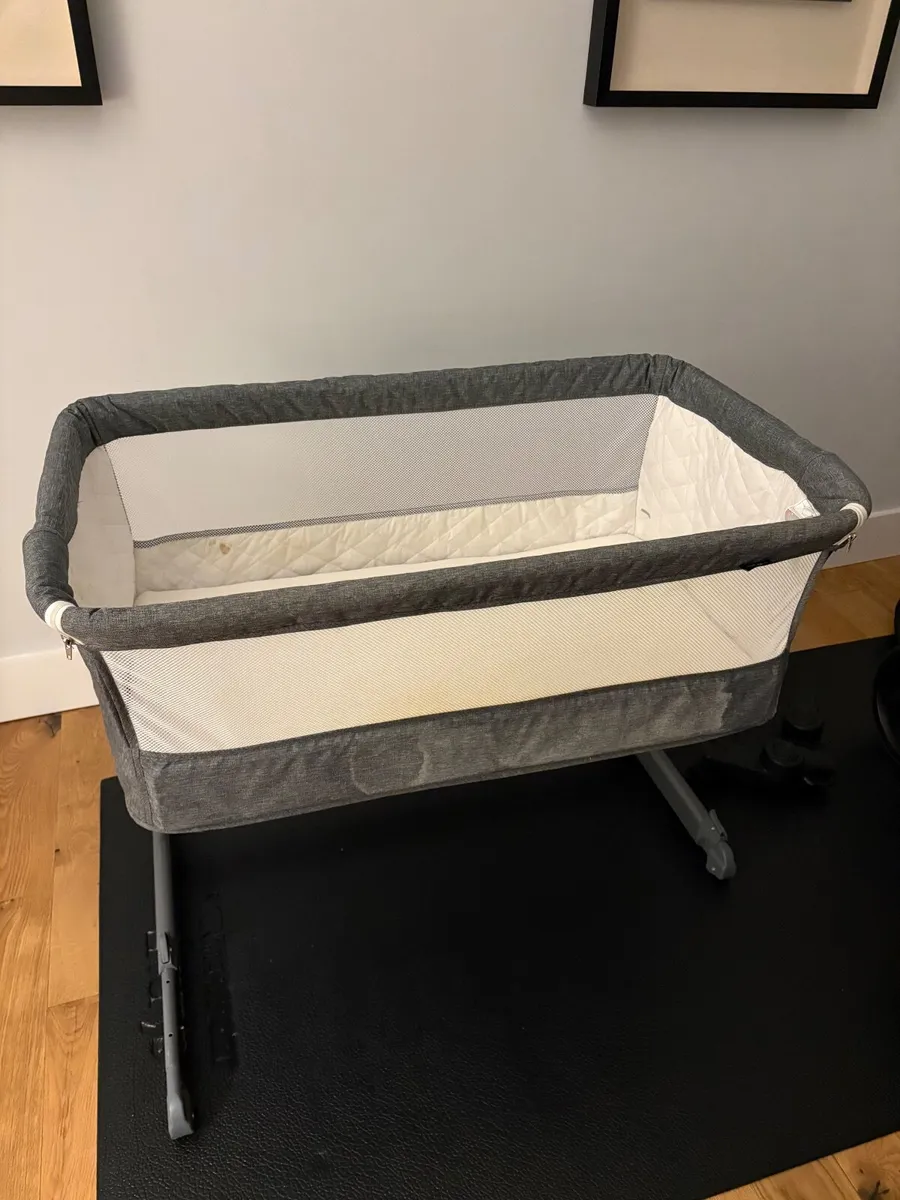 Stroller and cot - Image 3