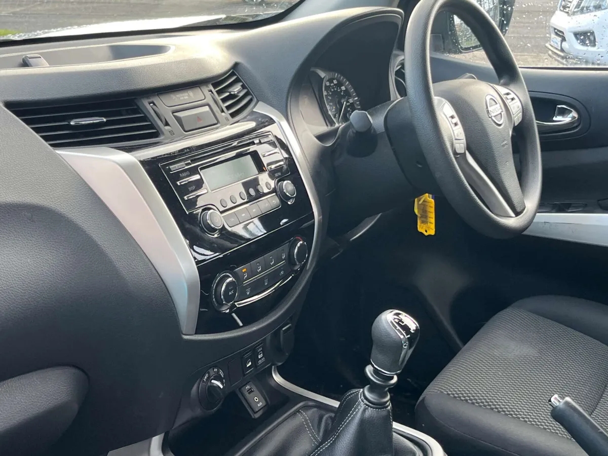 Nissan Navara 2021 - Image 4