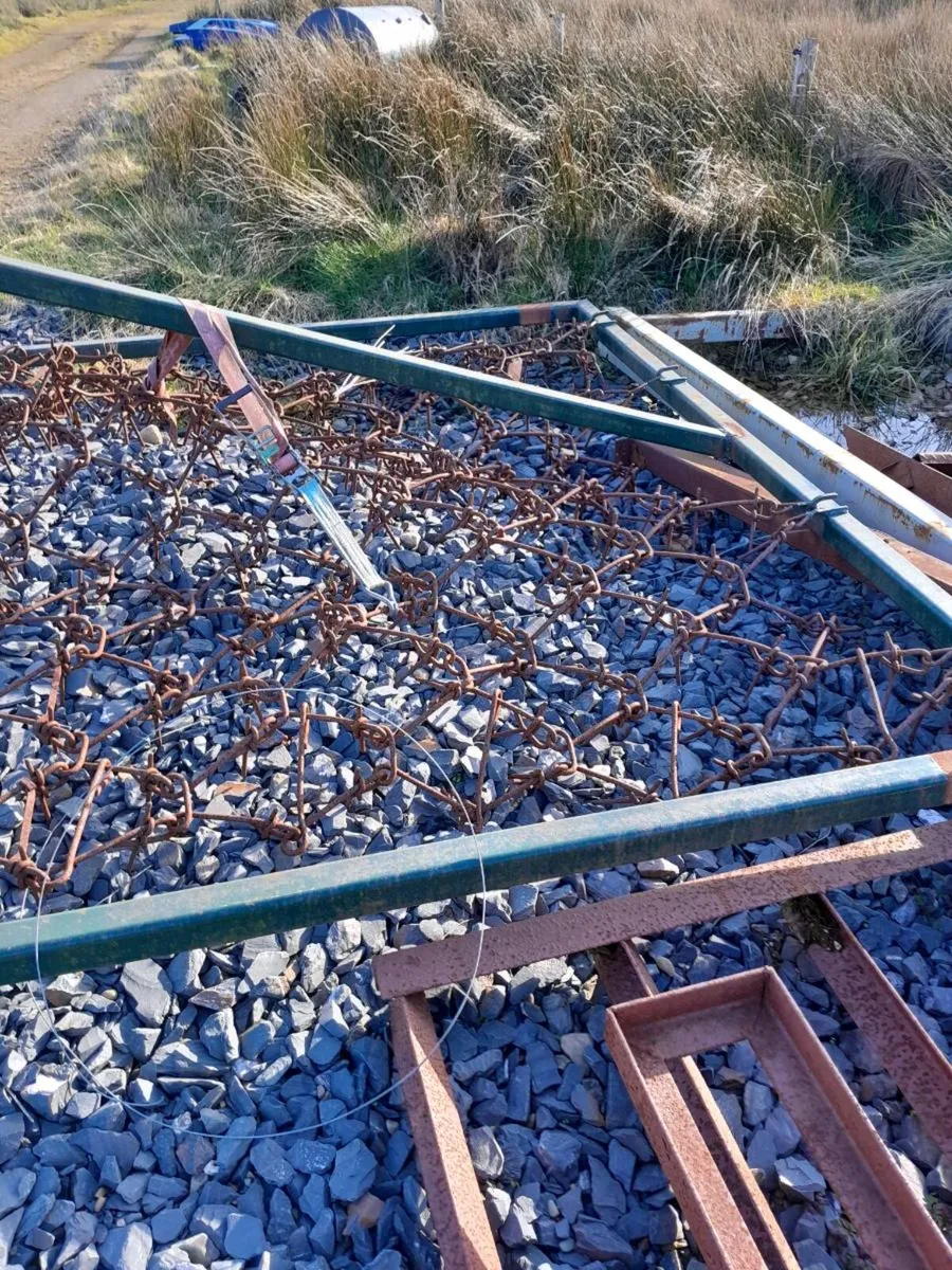 Heavy duty grass harrow - Image 3