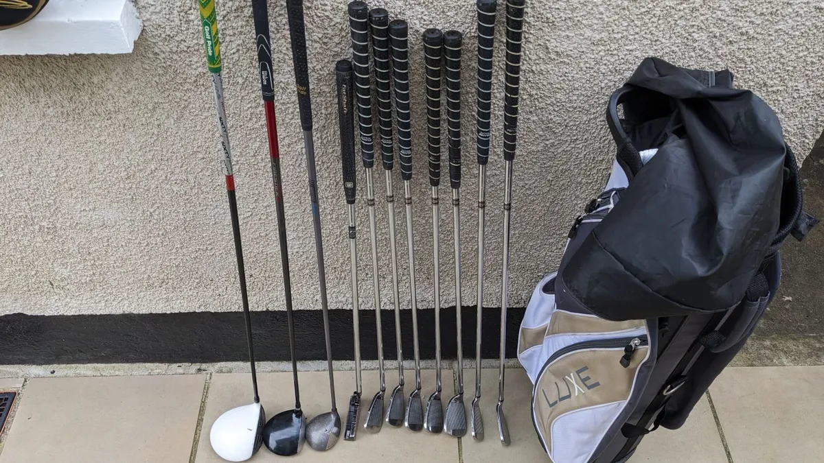 Complete Set of Golf Clubs. - Image 1