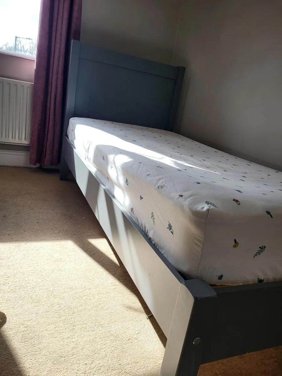 Single Bed - Image 3