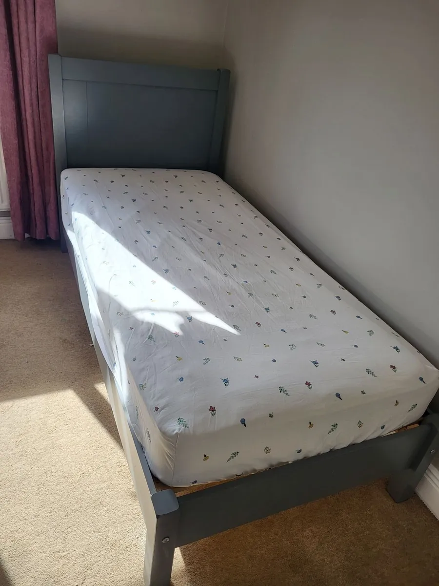Single Bed - Image 4