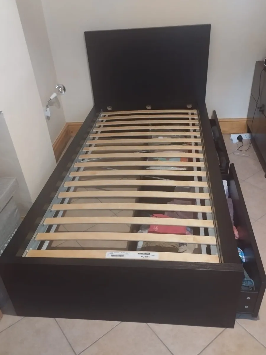 Full Single Bed Set: Ikea Malm + Mattress + duvet - Image 1