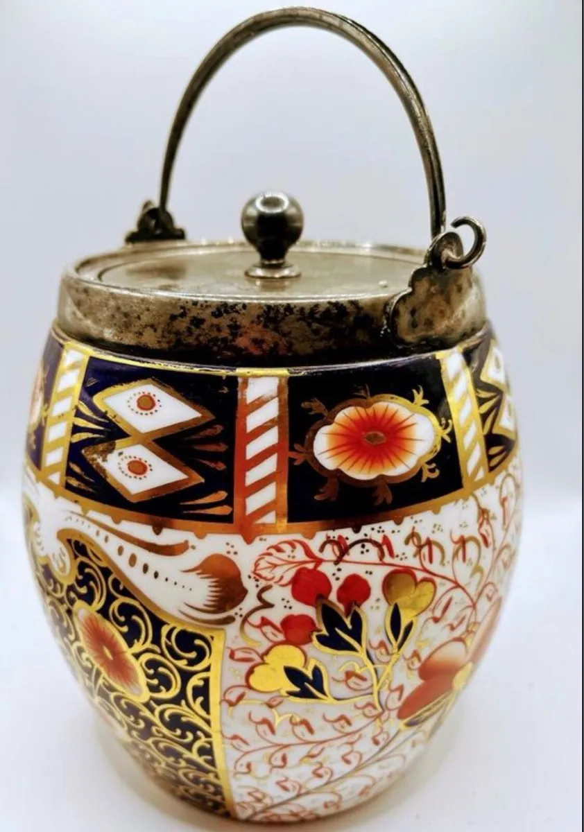 150 year old Antique Davenport ginger jar - Image 3