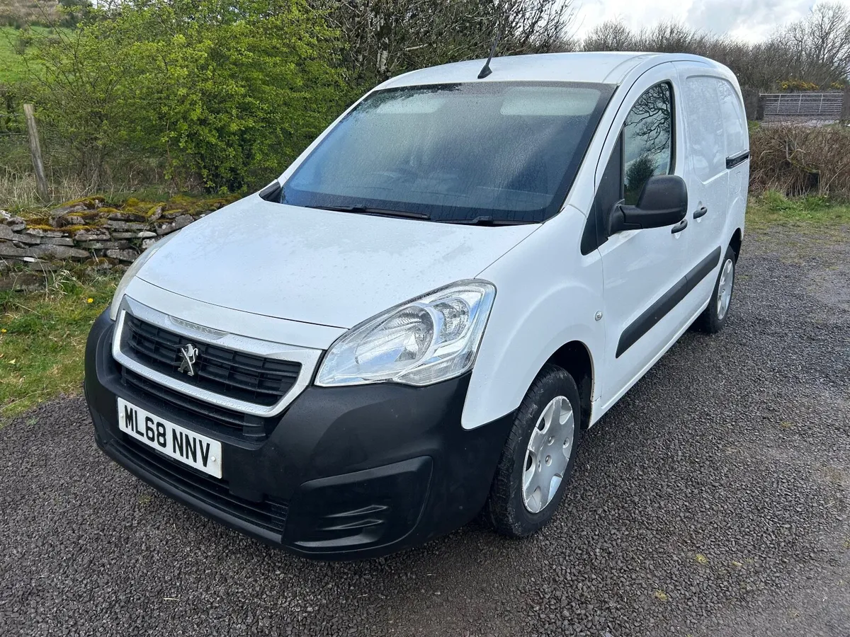 2018 Peugeot partner Hdi professional. 92k, 3 seat - Image 1