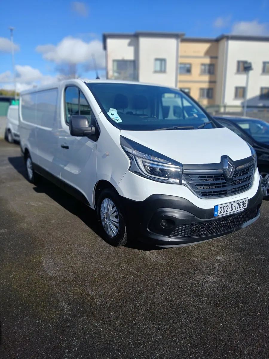 Renault Trafic 2litre  lwb 2020 1 owner - Image 1