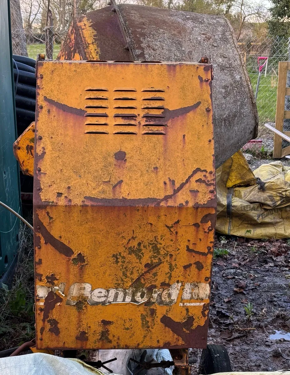 Cement mixer - Image 2