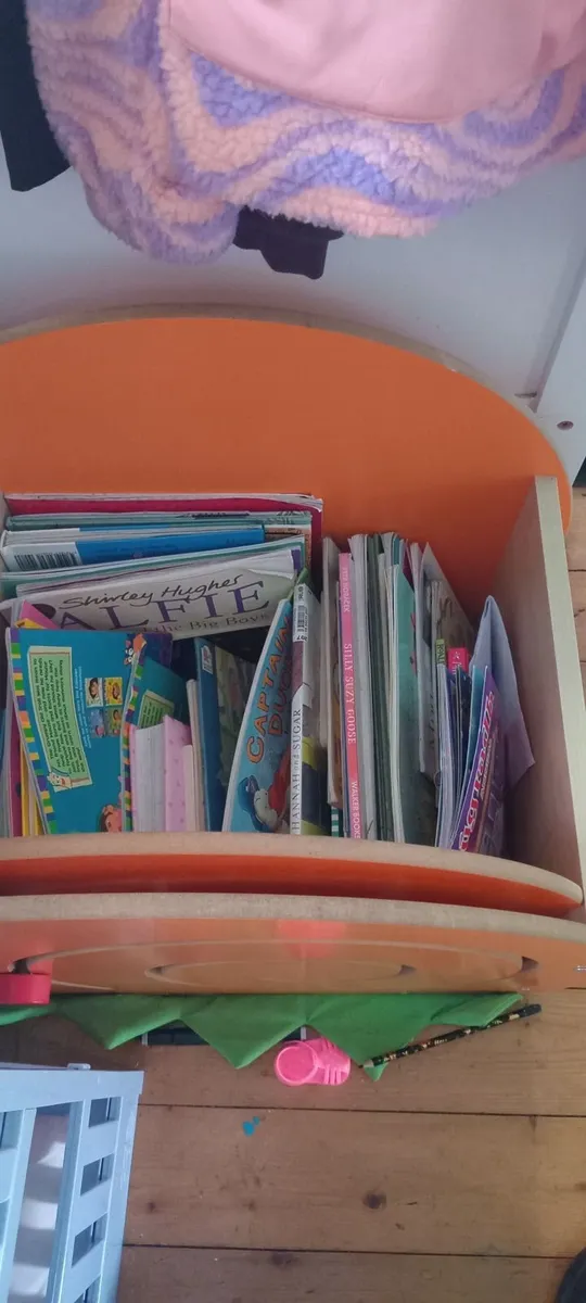 Kids bookcase - Image 2