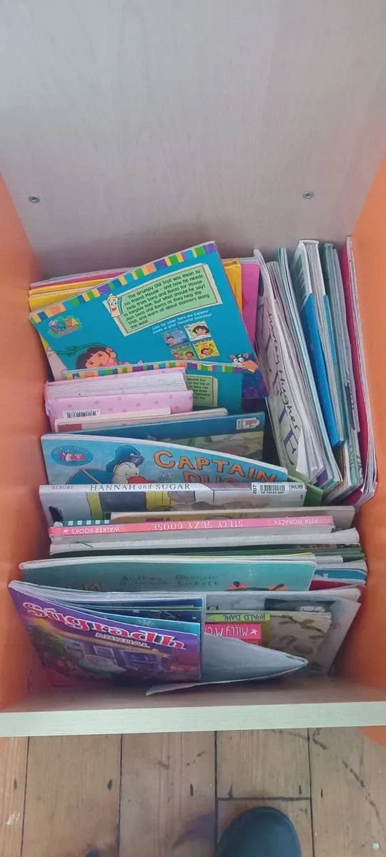 Kids bookcase - Image 4