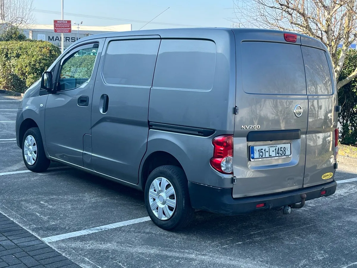 2015 NV200, only 150k km, DOE 11/26, 2 Owners - Image 4