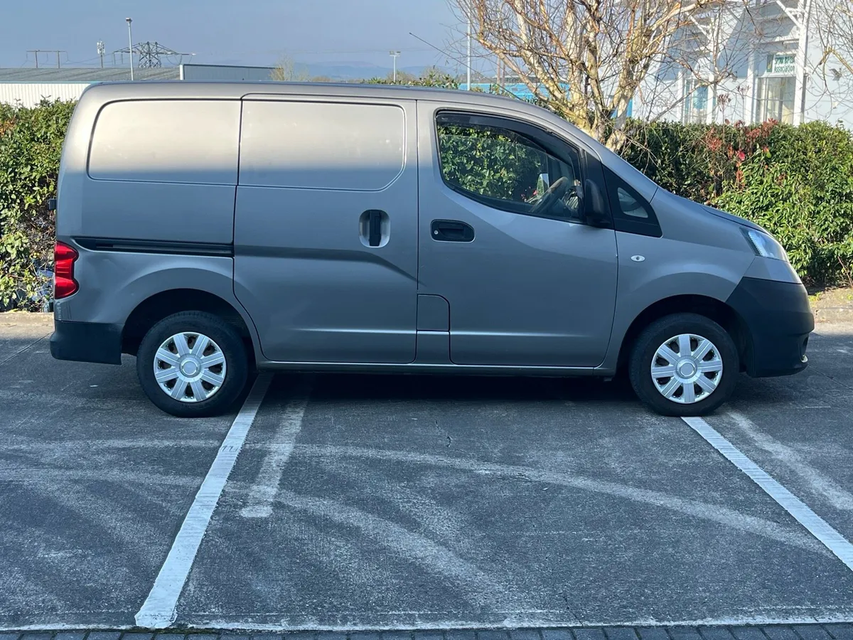 2015 NV200, only 150k km, DOE 11/26, 2 Owners - Image 2