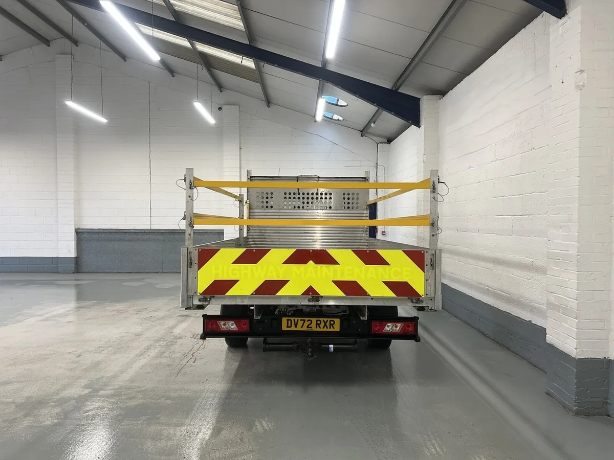 2022 Ford Transit Dropside Van - Image 4