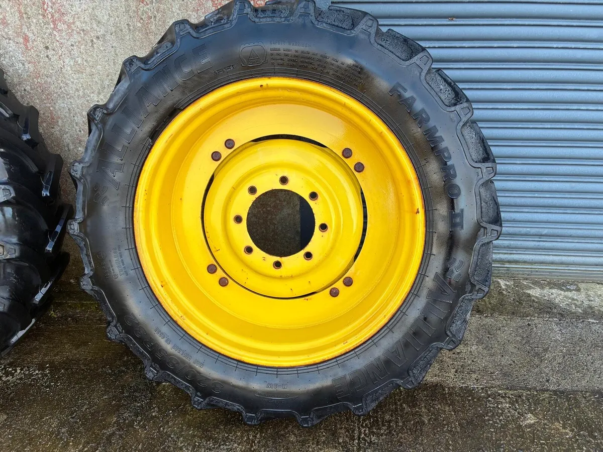 Row Crop Radial Wheels - Image 2