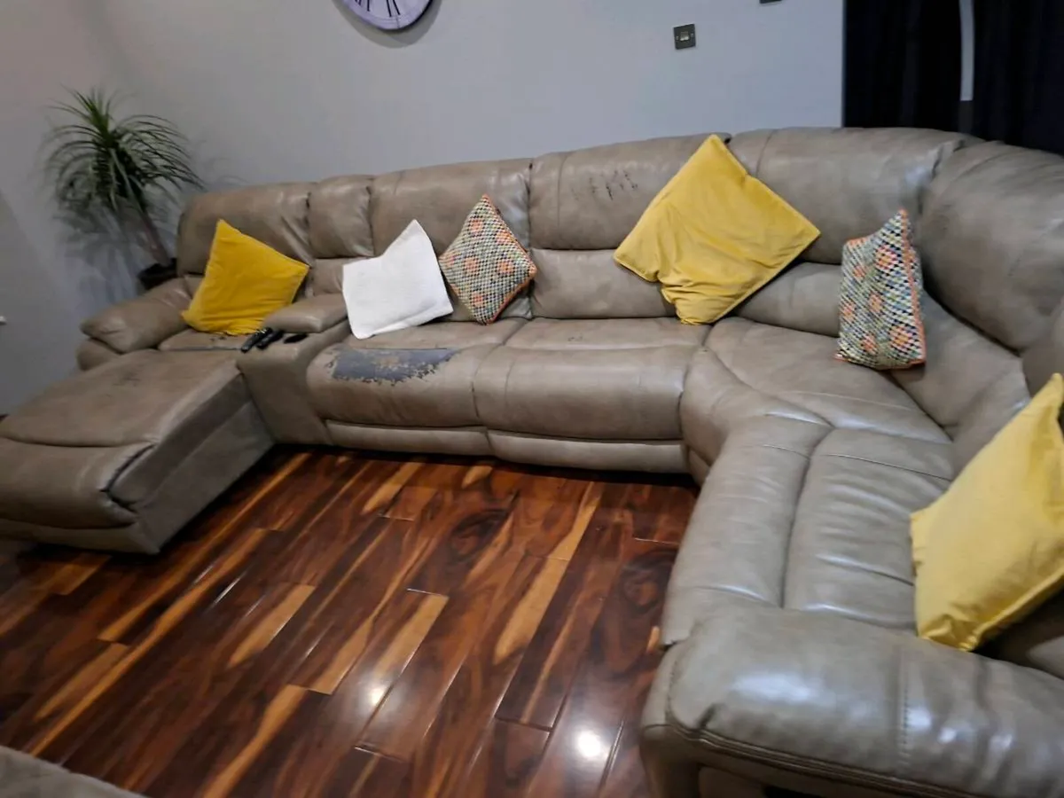 L shape couch - Image 2