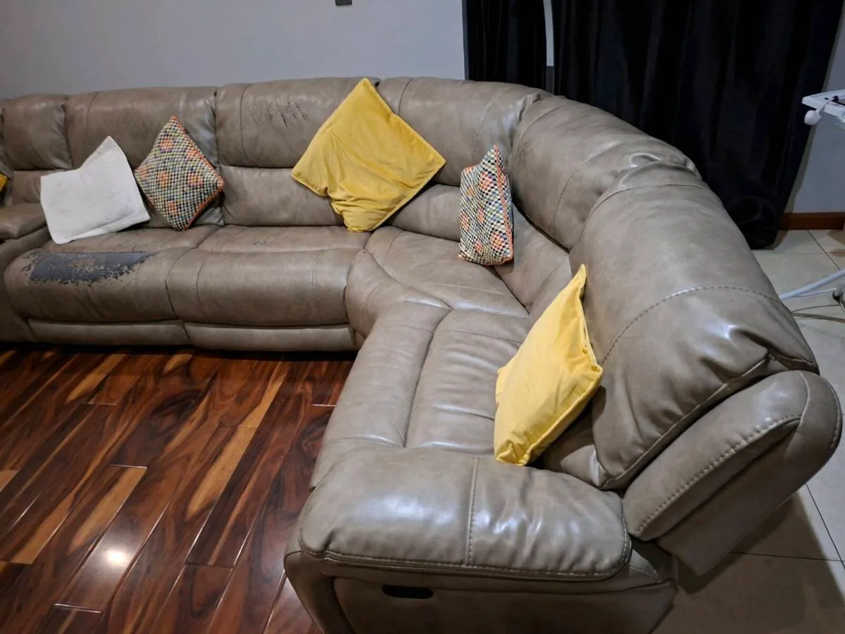 L shape couch - Image 3