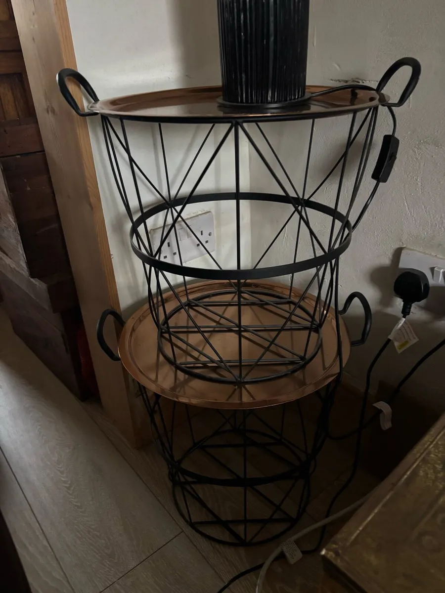 Copper and black log baskets - Image 4