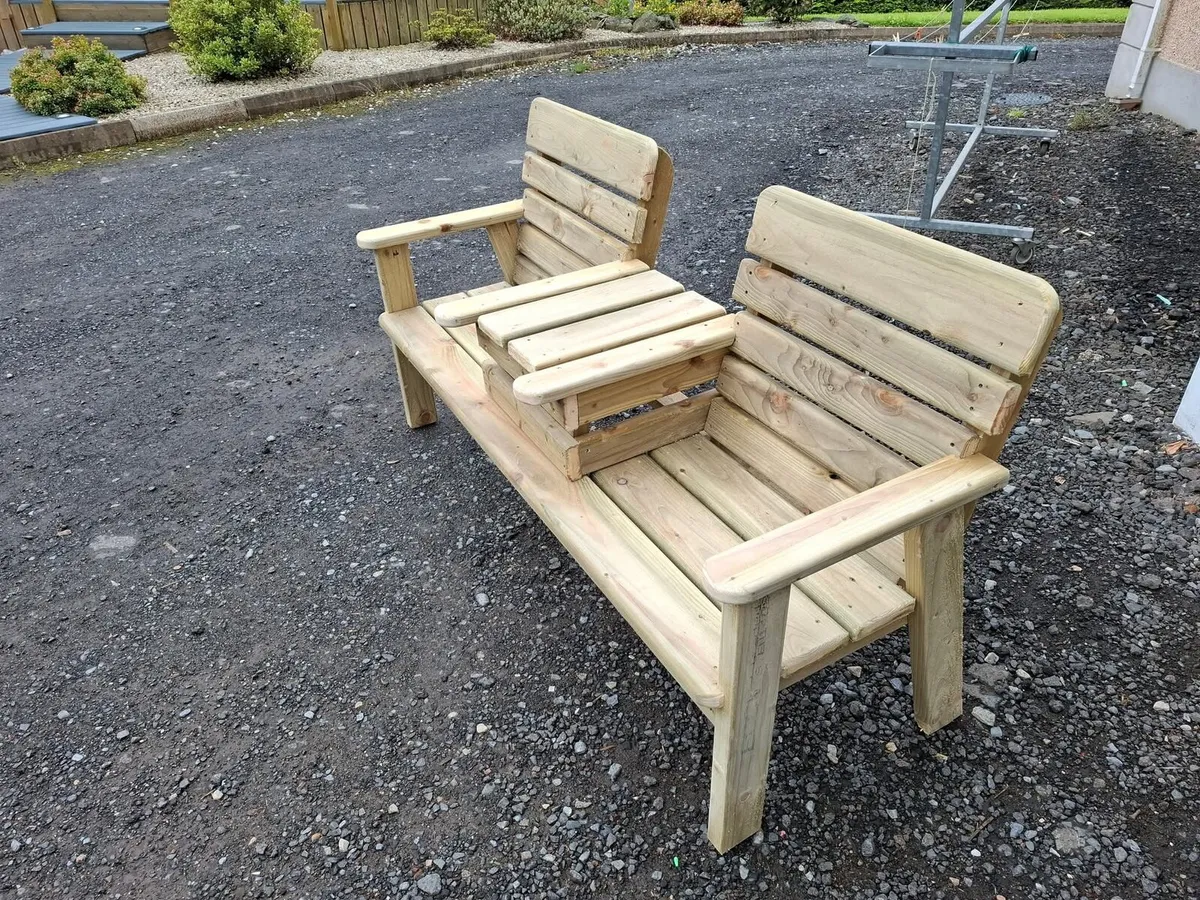 Twin seat bench with middle table - Image 1