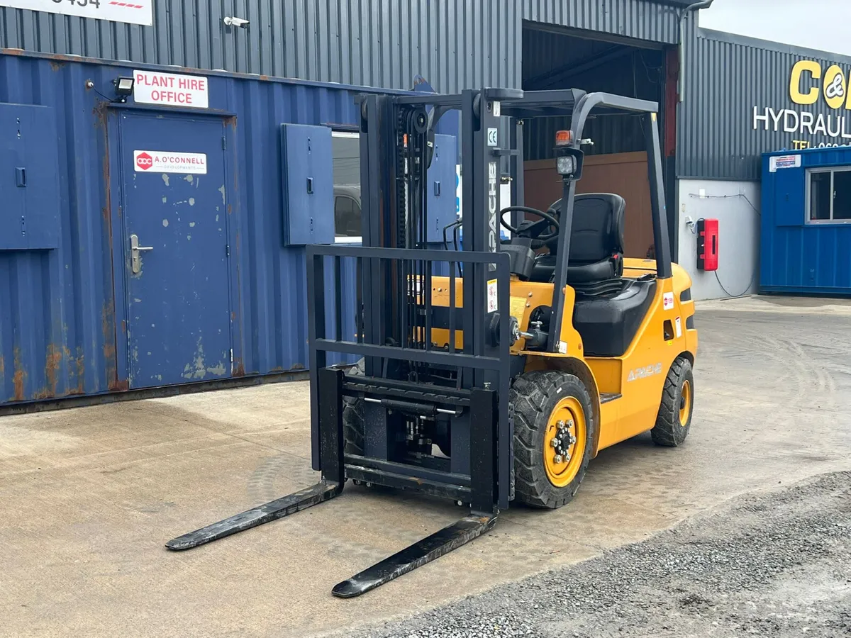 Apache Forklift  (NEW) - Image 3