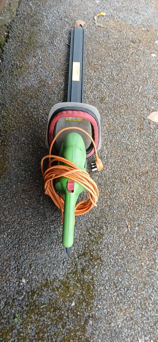 ELECTRIC HEDGE TRIMMER - Image 2