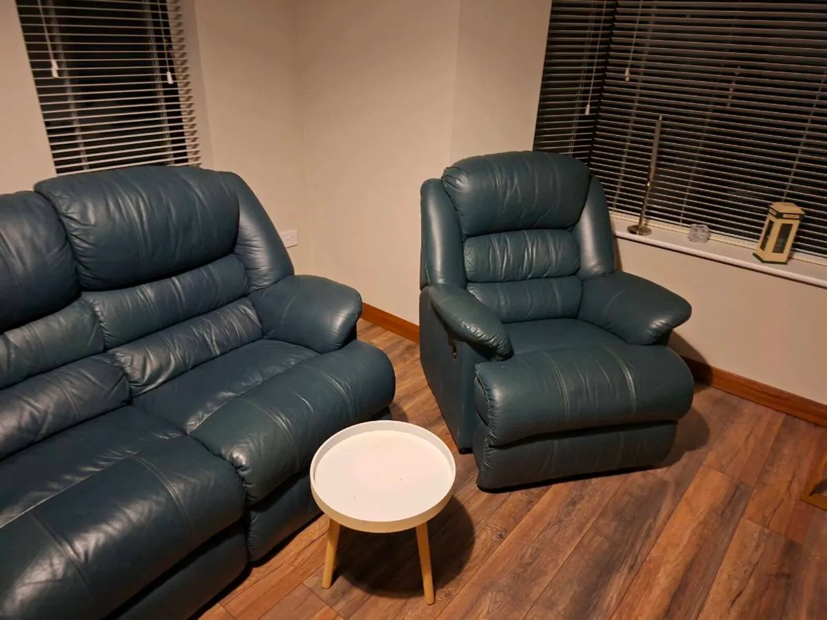 Leather couch blue - Image 1