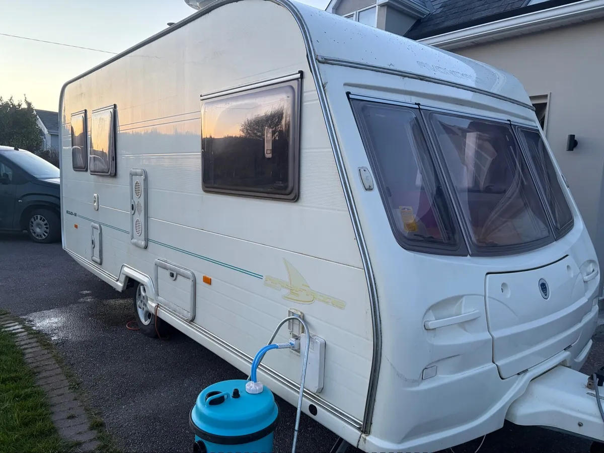 Caravan & new air awning - Image 3