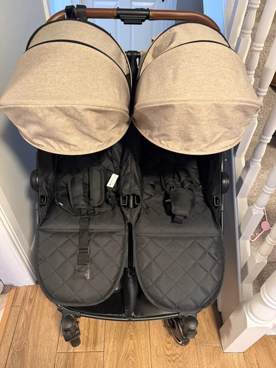 ickle bubba Venus double stroller - Image 2