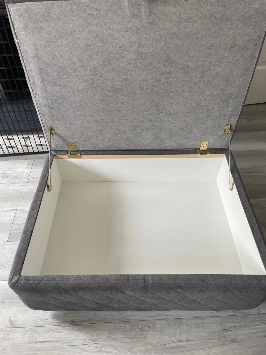 DFS Corner Couch and Storage foot rest - Image 3