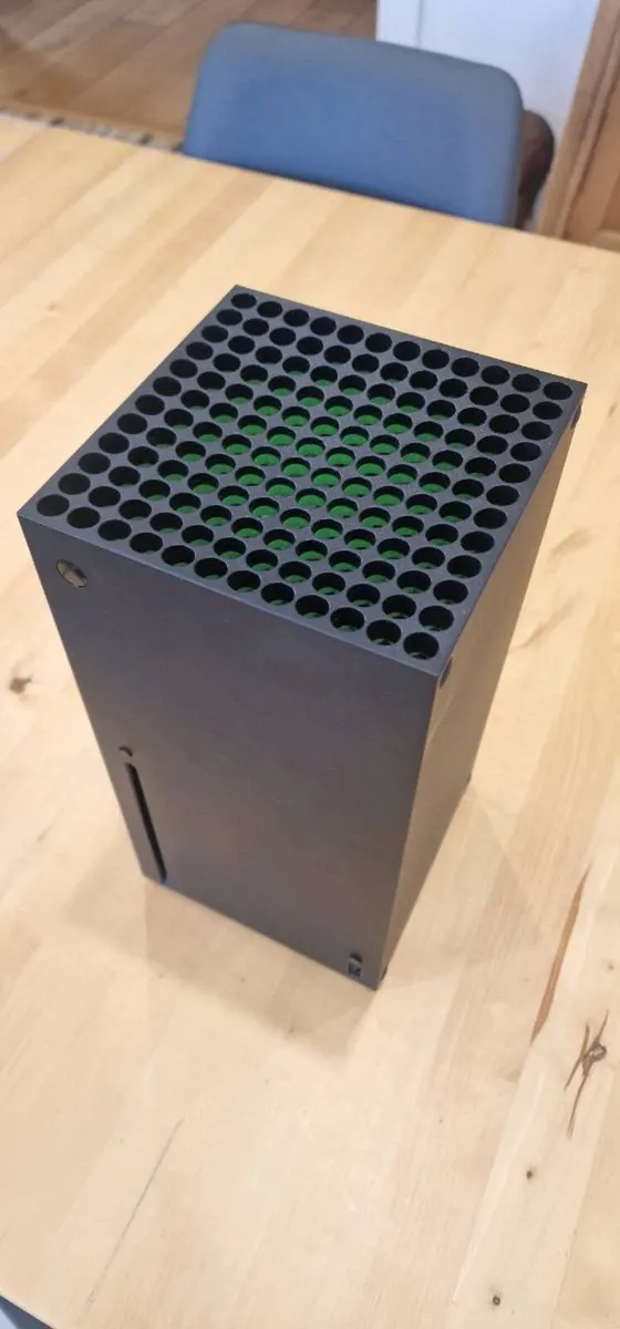 X Box Series X - Image 1